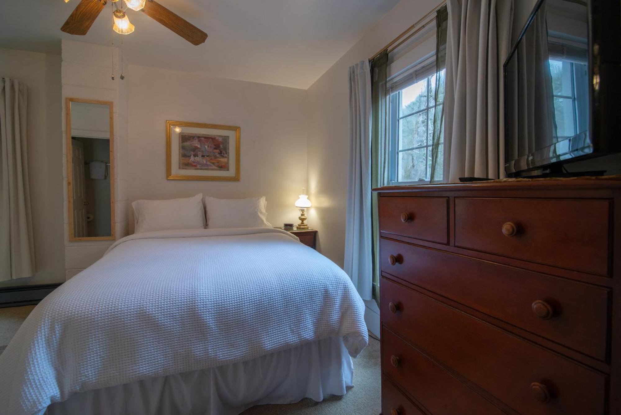 Moore House Inn & Cabins Marlinton ห้อง รูปภาพ