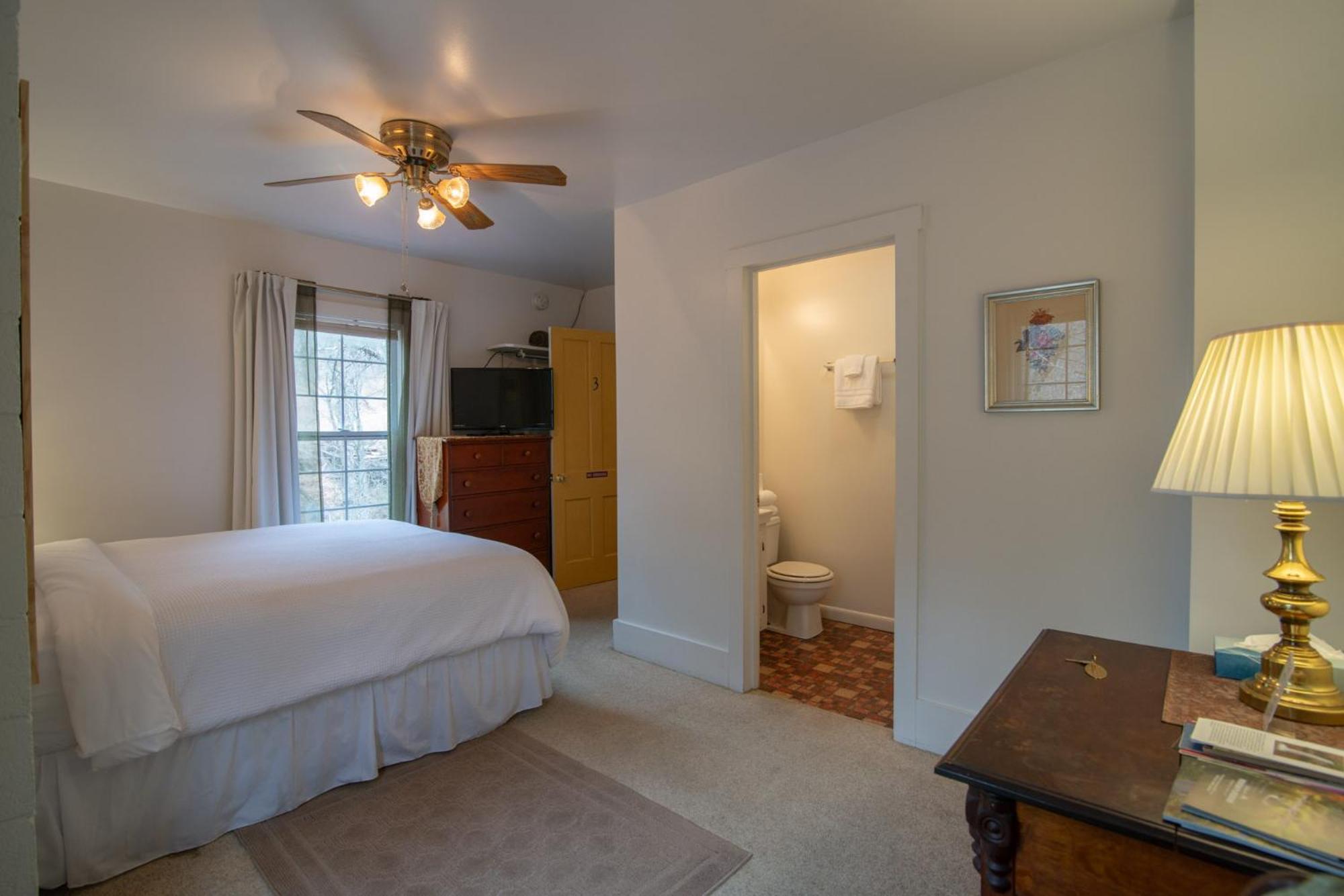 Moore House Inn & Cabins Marlinton ห้อง รูปภาพ